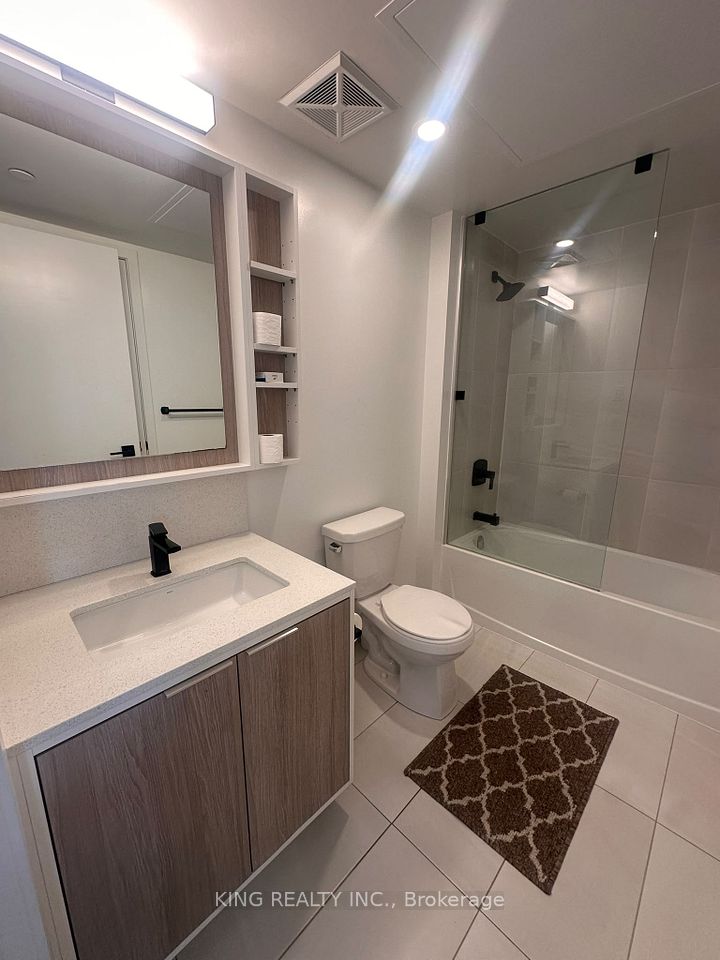 36 Zorra Street 529, Toronto, ON M8Z 0G5 12