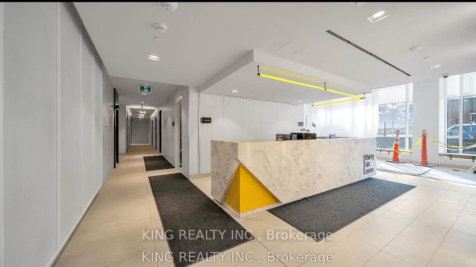 36 Zorra Street 529, Toronto, ON M8Z 0G5 4