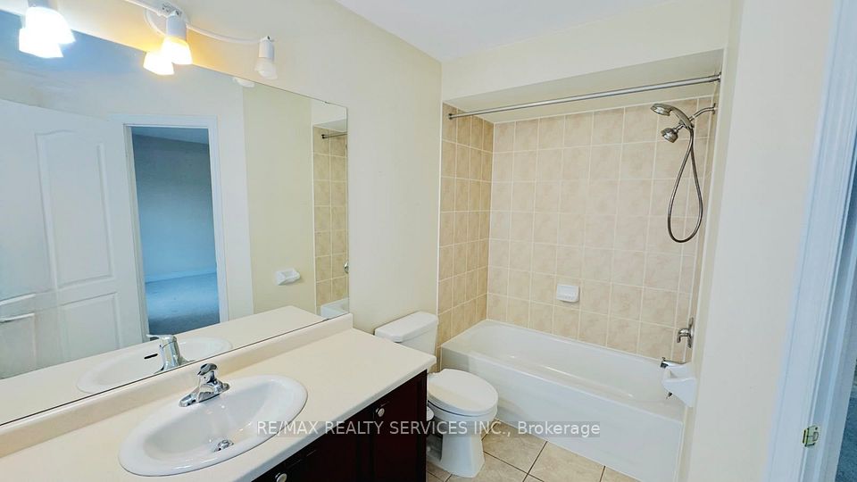 12 Urbana Road, Brampton, ON L6Y 0R6 18