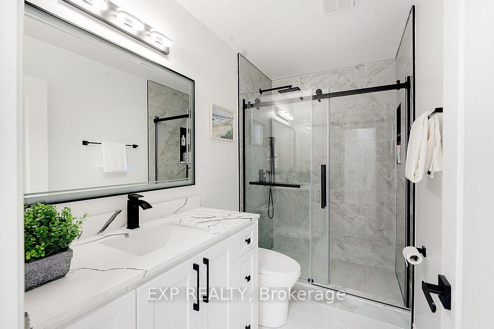 7283 Bread Fruit Lane, Mississauga, ON L5N 8H6 19