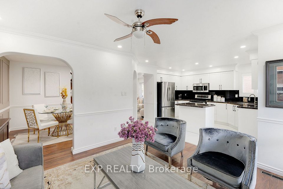 7283 Bread Fruit Lane, Mississauga, ON L5N 8H6 10