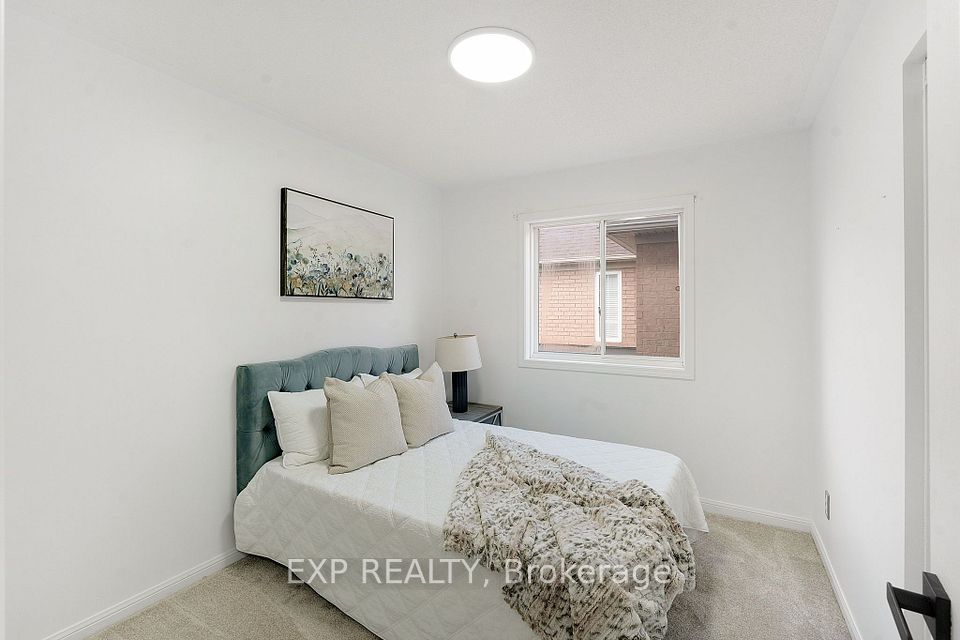 7283 Bread Fruit Lane, Mississauga, ON L5N 8H6 16