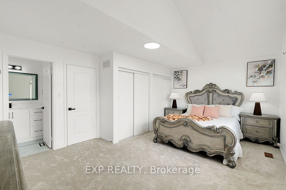7283 Bread Fruit Lane, Mississauga, ON L5N 8H6 14