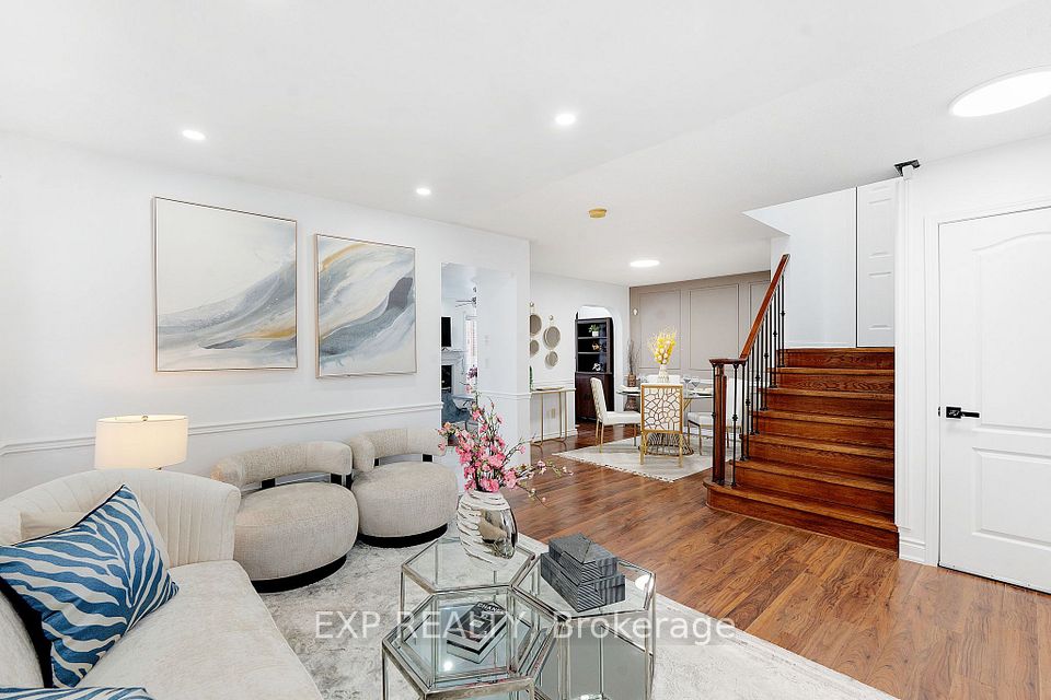7283 Bread Fruit Lane, Mississauga, ON L5N 8H6 6