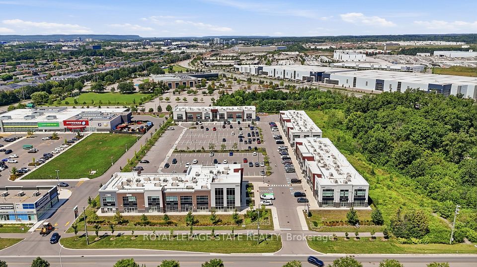 3475 Rebecca Street 106, Oakville, ON L6L 0H3 11
