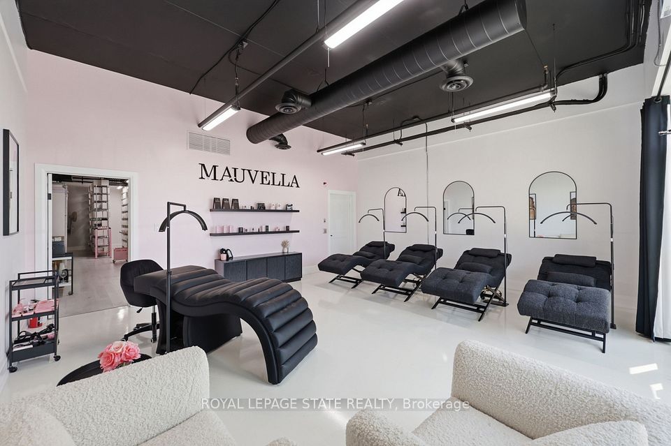 3475 Rebecca Street 106, Oakville, ON L6L 0H3 19