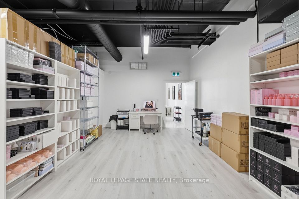 3475 Rebecca Street 106, Oakville, ON L6L 0H3 25
