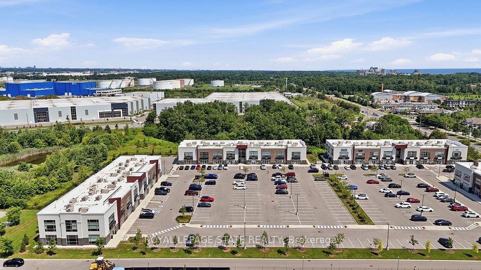 3475 Rebecca Street 106, Oakville, ON L6L 0H3 7