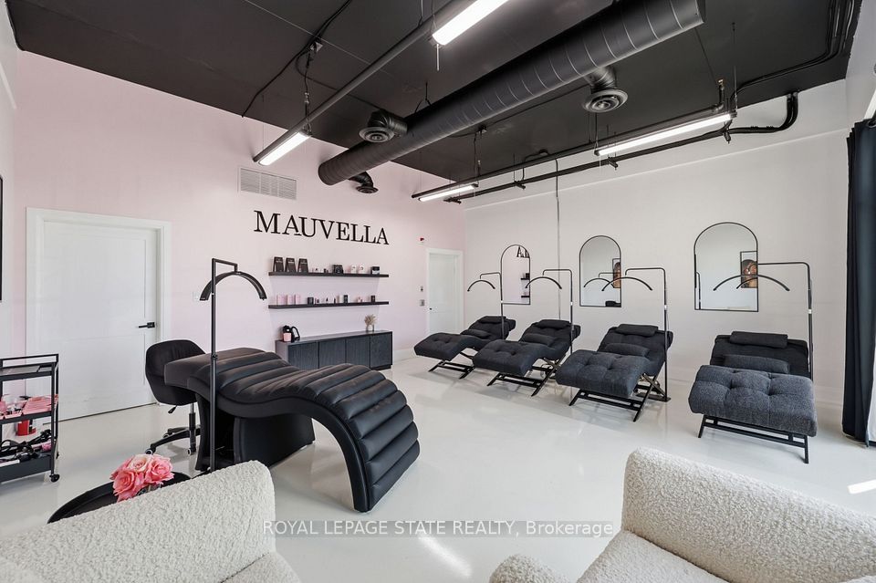 3475 Rebecca Street 106, Oakville, ON L6L 0H3 15