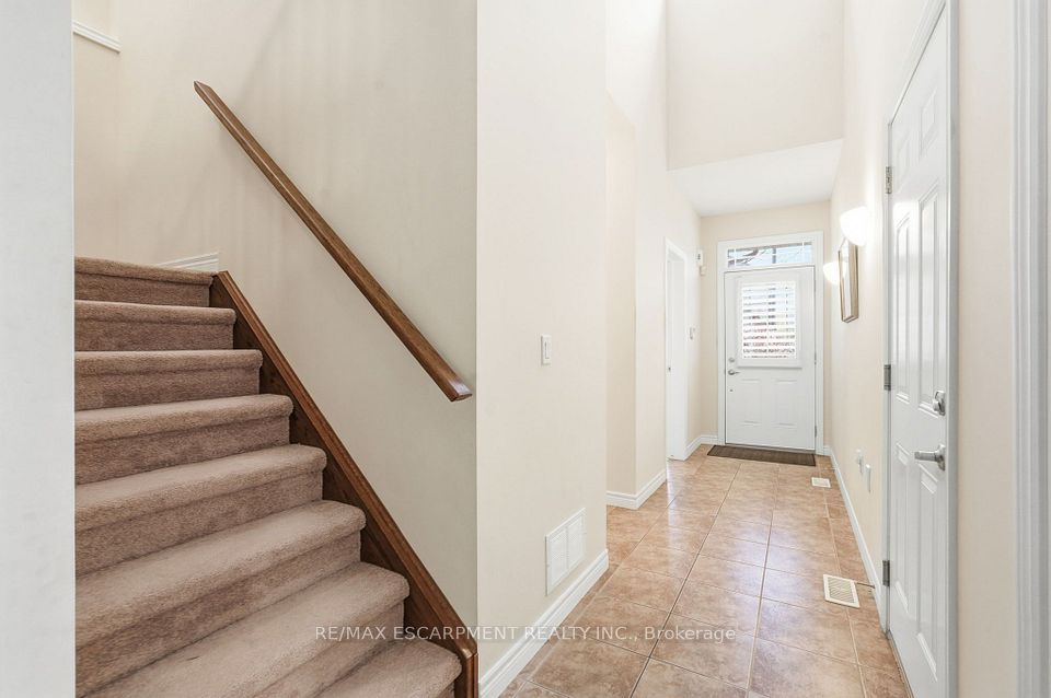2120 Itabashi Way 252, Burlington, ON L7M 0V3 25