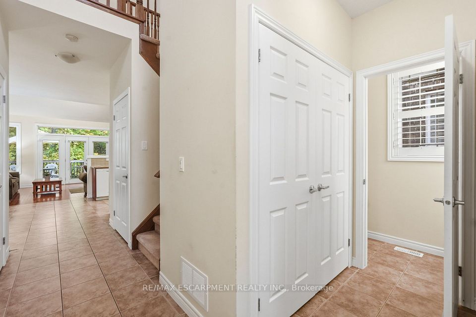 2120 Itabashi Way 252, Burlington, ON L7M 0V3 7