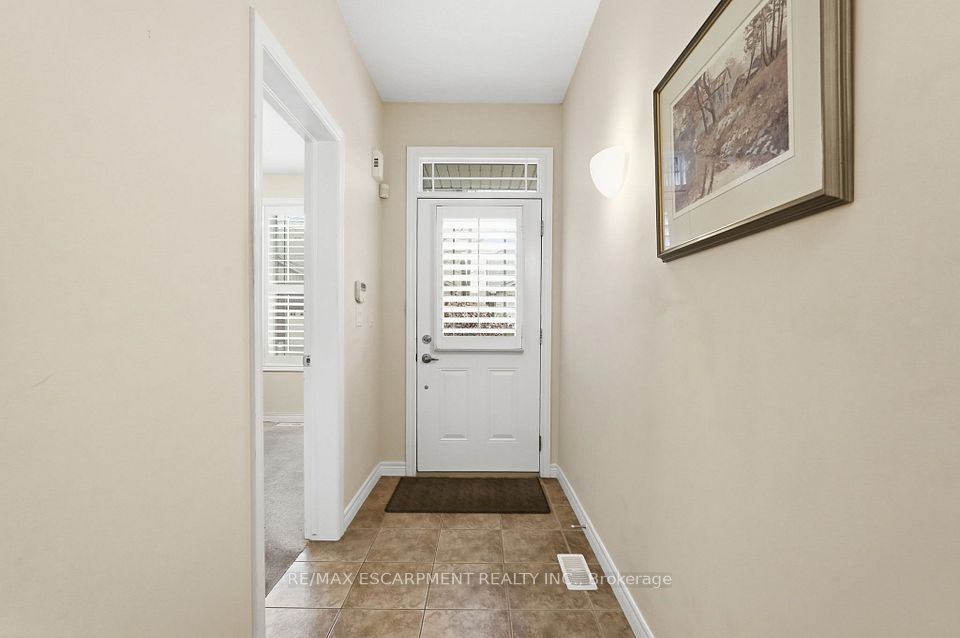 2120 Itabashi Way 252, Burlington, ON L7M 0V3 5