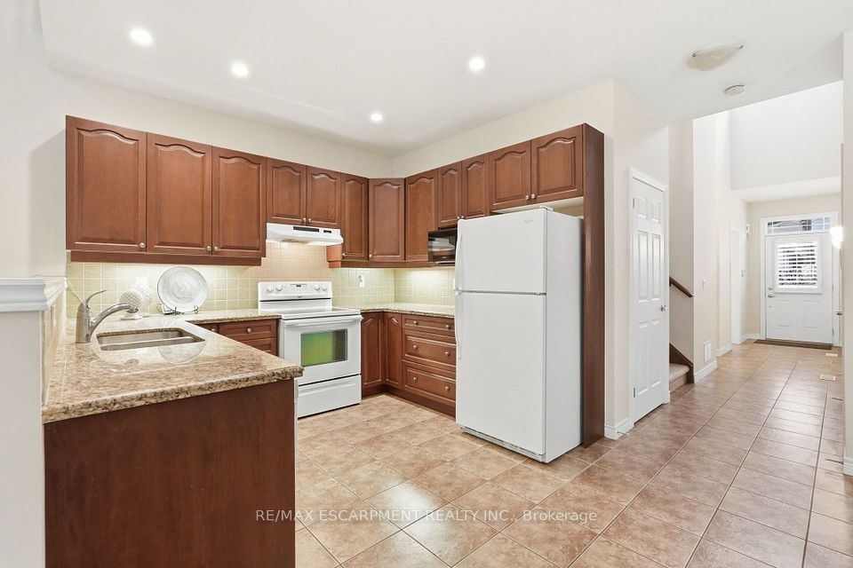 2120 Itabashi Way 252, Burlington, ON L7M 0V3 15