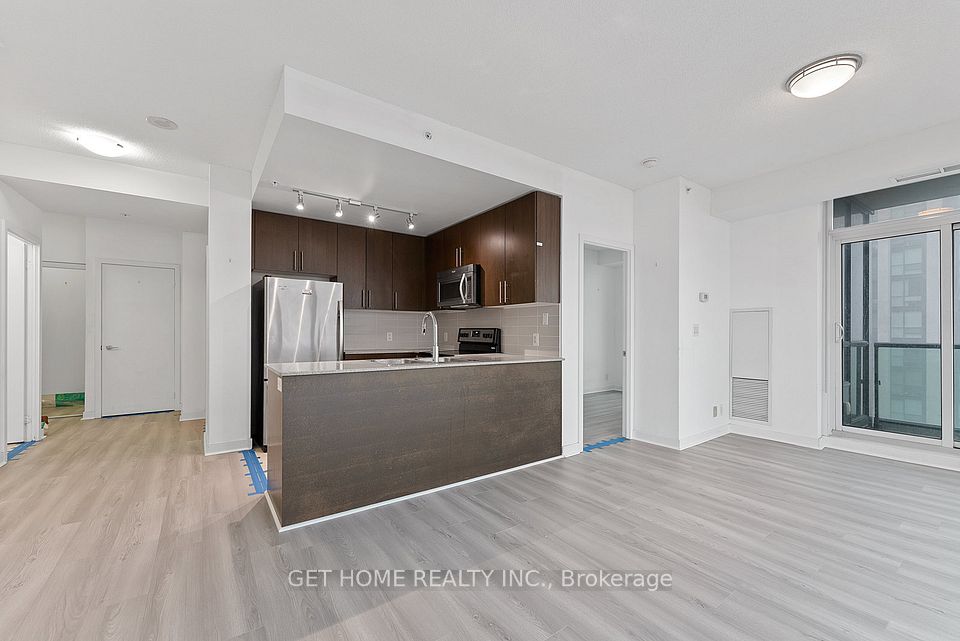 3985 Grand Park Drive 2005, Mississauga, ON L5B 0H8 12