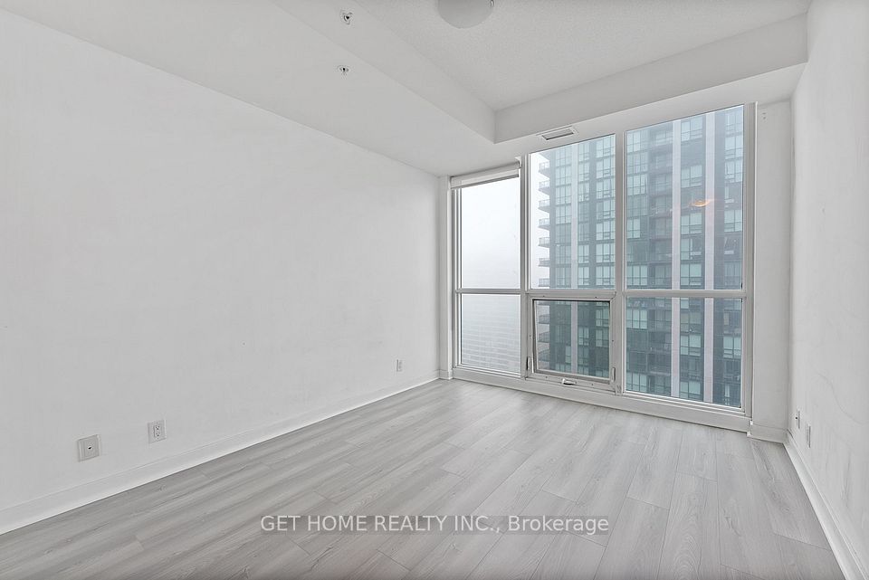 3985 Grand Park Drive 2005, Mississauga, ON L5B 0H8 18