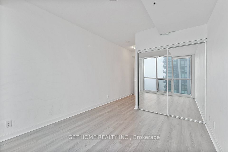 3985 Grand Park Drive 2005, Mississauga, ON L5B 0H8 21