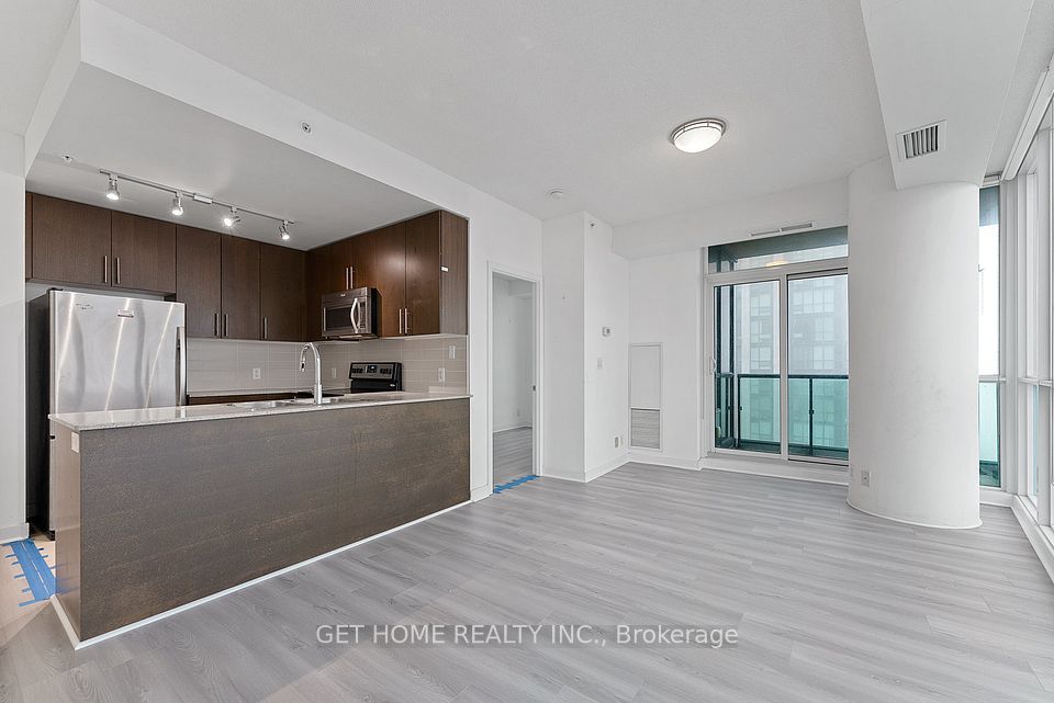 3985 Grand Park Drive 2005, Mississauga, ON L5B 0H8 11