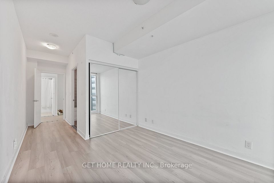 3985 Grand Park Drive 2005, Mississauga, ON L5B 0H8 20