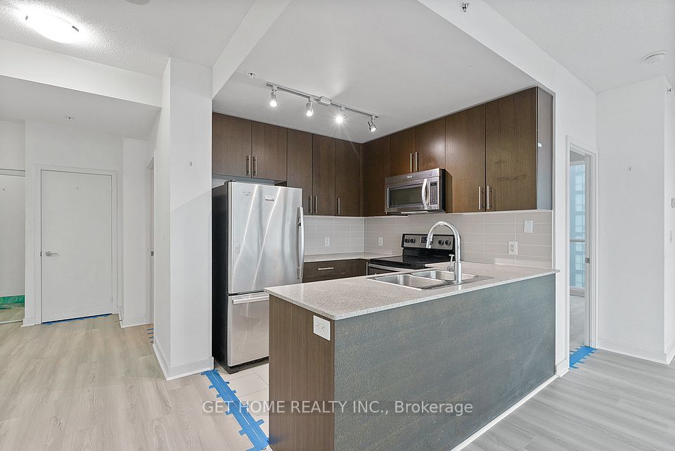 3985 Grand Park Drive 2005, Mississauga, ON L5B 0H8 7