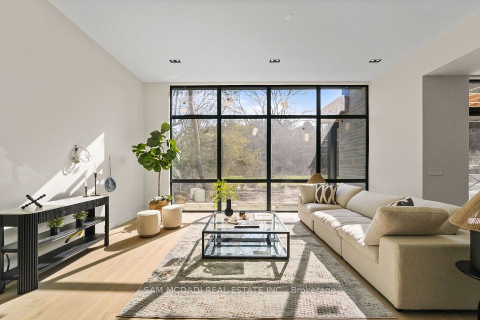 362 Meadow Wood Lane, Mississauga, ON L5J 2S9 8