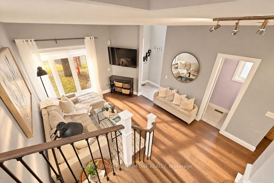 2673 Castle Hill Crescent, Oakville, ON L6H 6J1 12