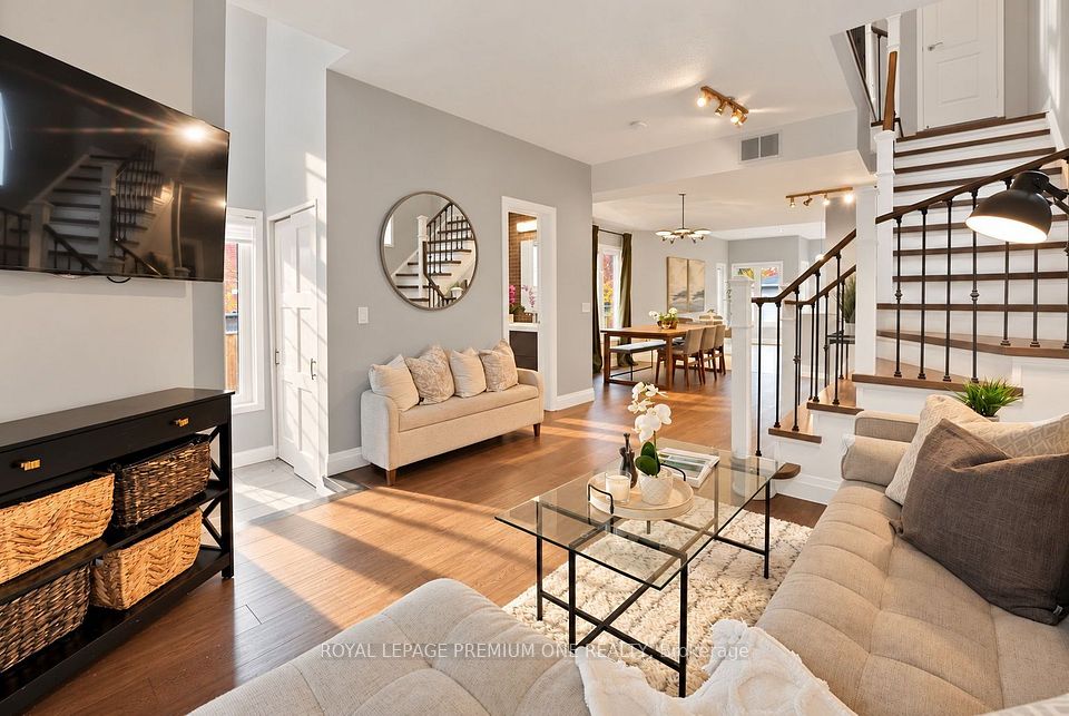 2673 Castle Hill Crescent, Oakville, ON L6H 6J1 21