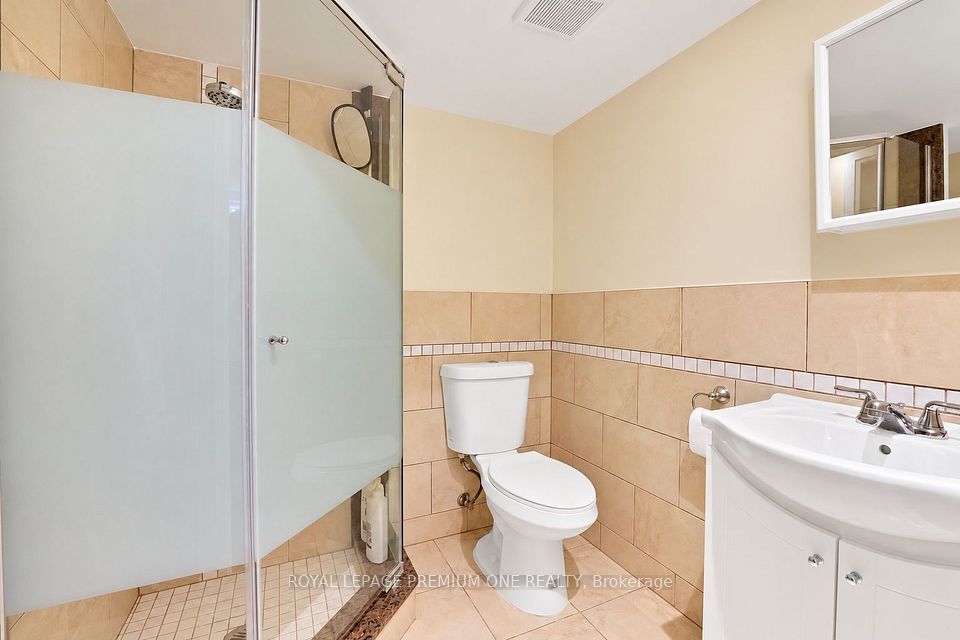 2673 Castle Hill Crescent, Oakville, ON L6H 6J1 23