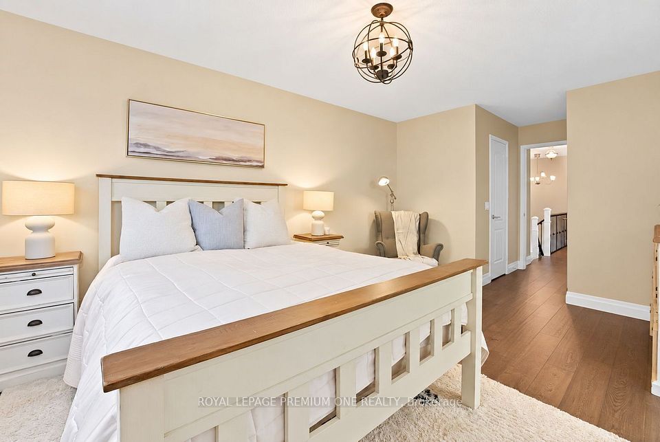2673 Castle Hill Crescent, Oakville, ON L6H 6J1 15