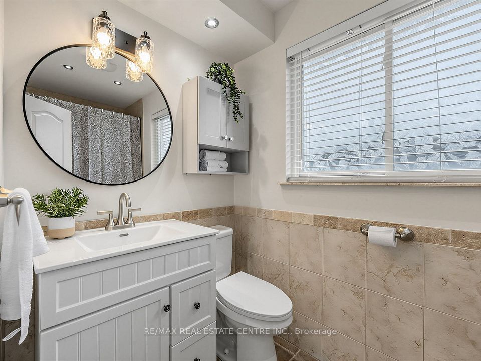 2475 Brookhurst Road, Mississauga, ON L5J 1R4 17
