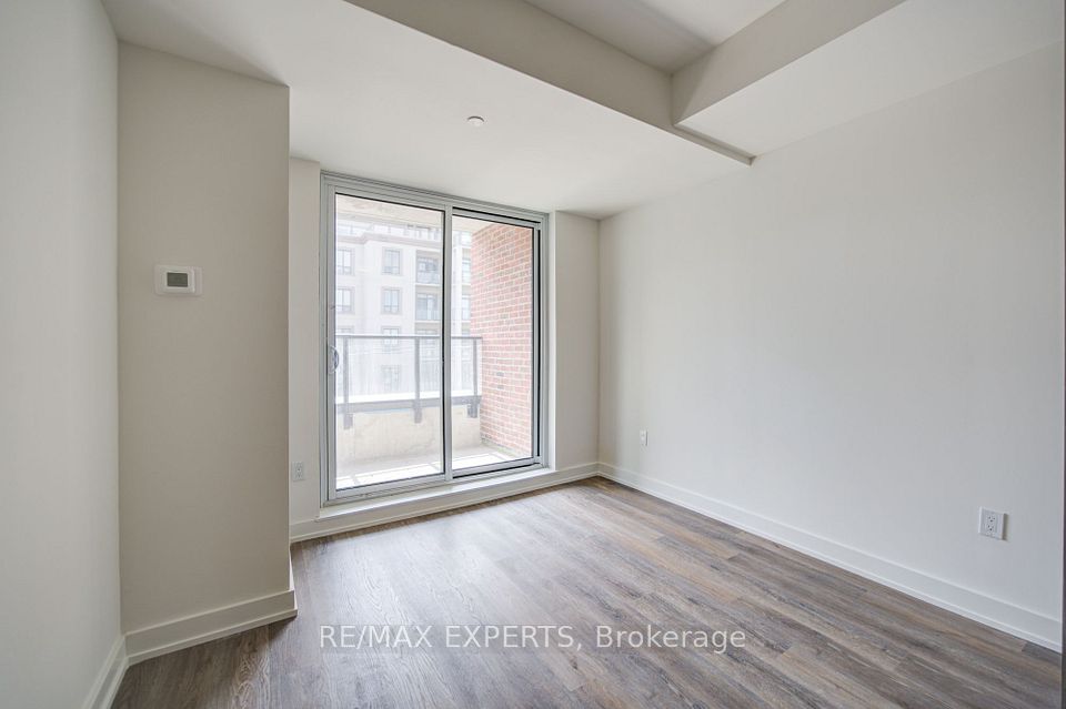 2475 Old Bronte Road 411, Oakville, ON L6M 5S7 12