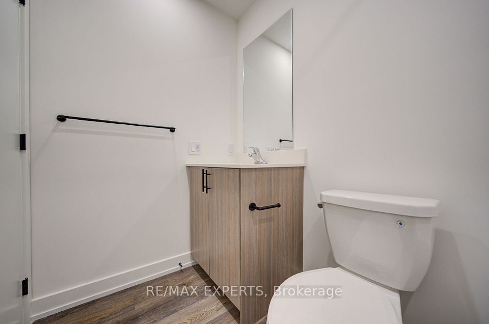 2475 Old Bronte Road 411, Oakville, ON L6M 5S7 18