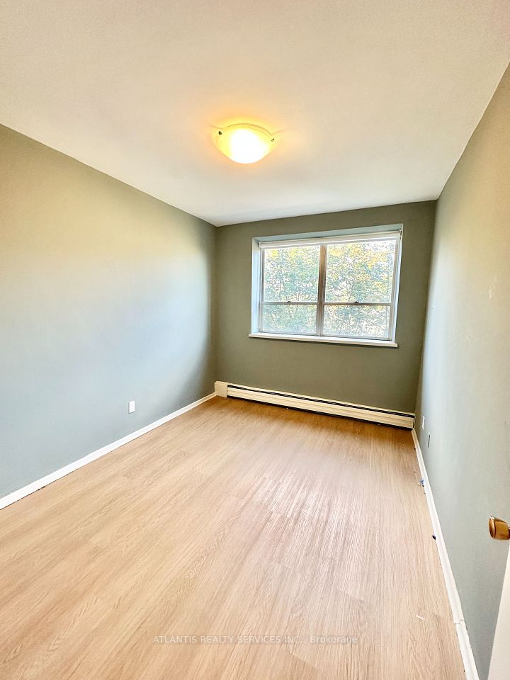 2445 Woodward Avenue 503, Burlington, ON L7R 1V3 7