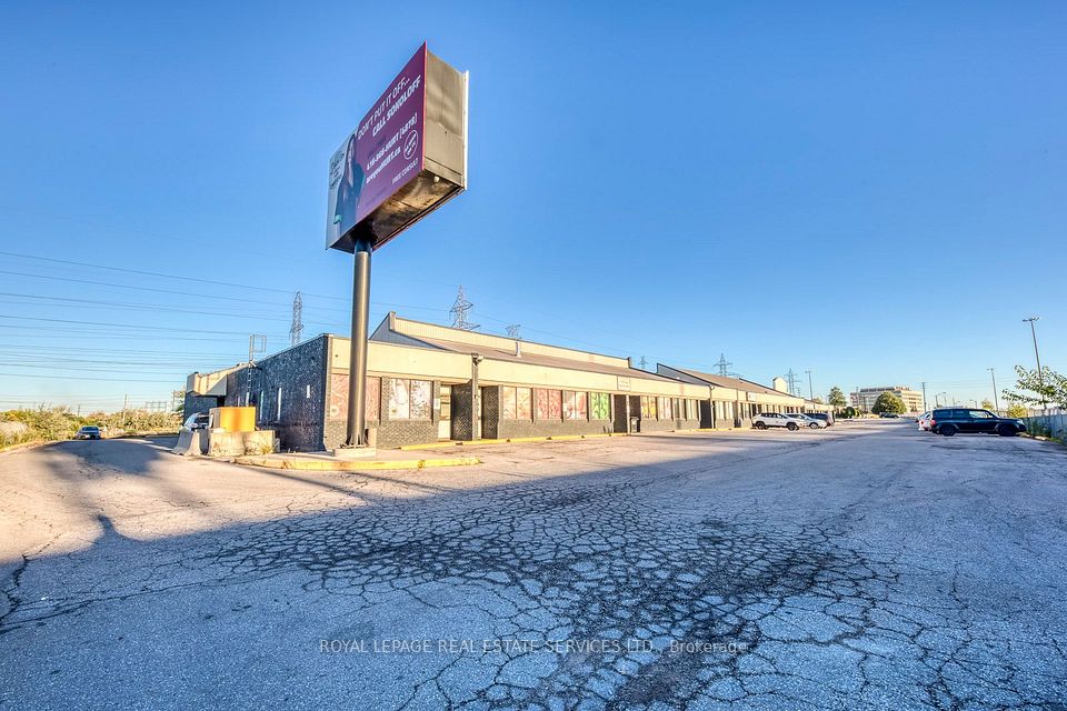 557 Dixon Road, Toronto, ON M9W 6K1 4