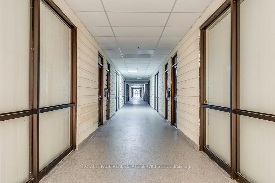 557 Dixon Road, Toronto, ON M9W 6K1 9