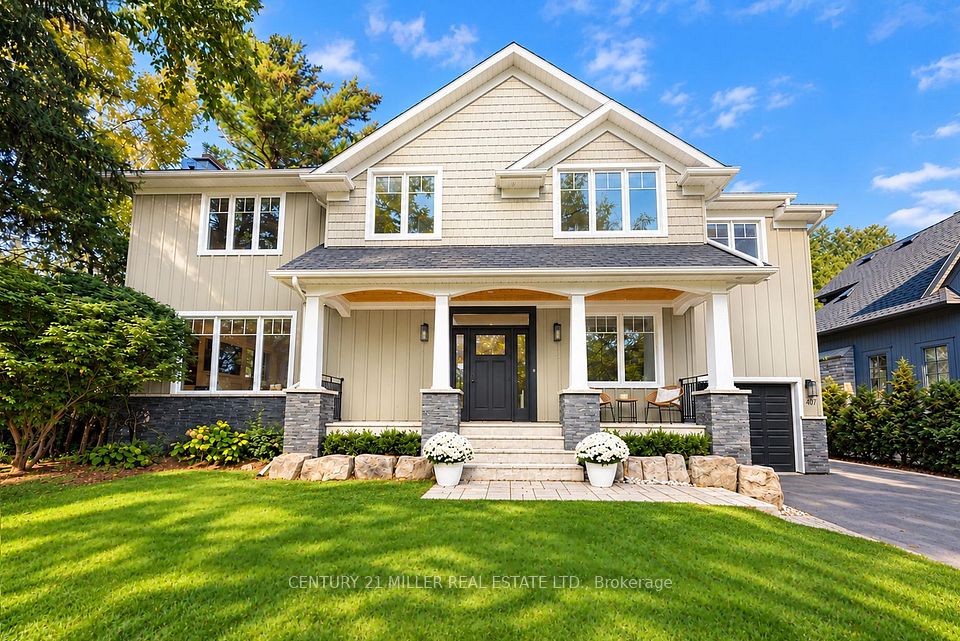 407 Maple Grove Drive, Oakville, ON L6J 4V8 2
