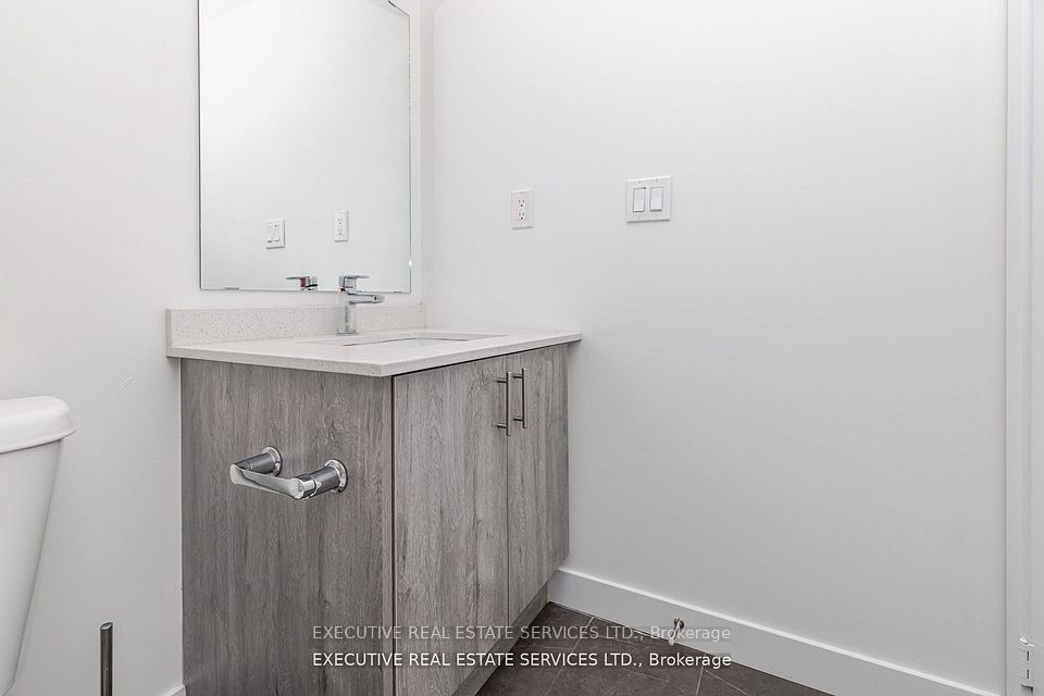 200 Malta Avenue 39, Brampton, ON L6Y 6H8 25