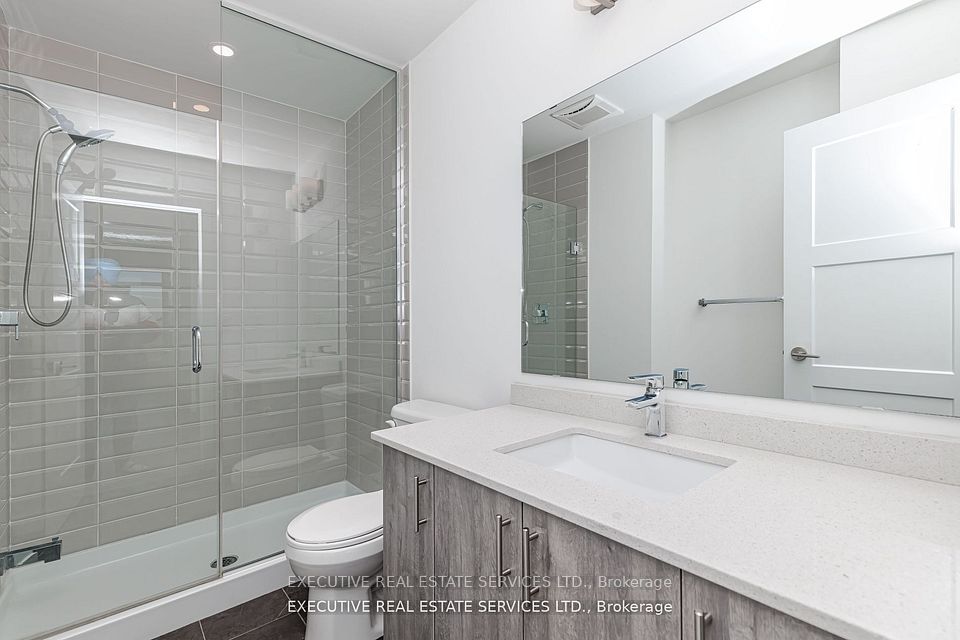 200 Malta Avenue 39, Brampton, ON L6Y 6H8 17