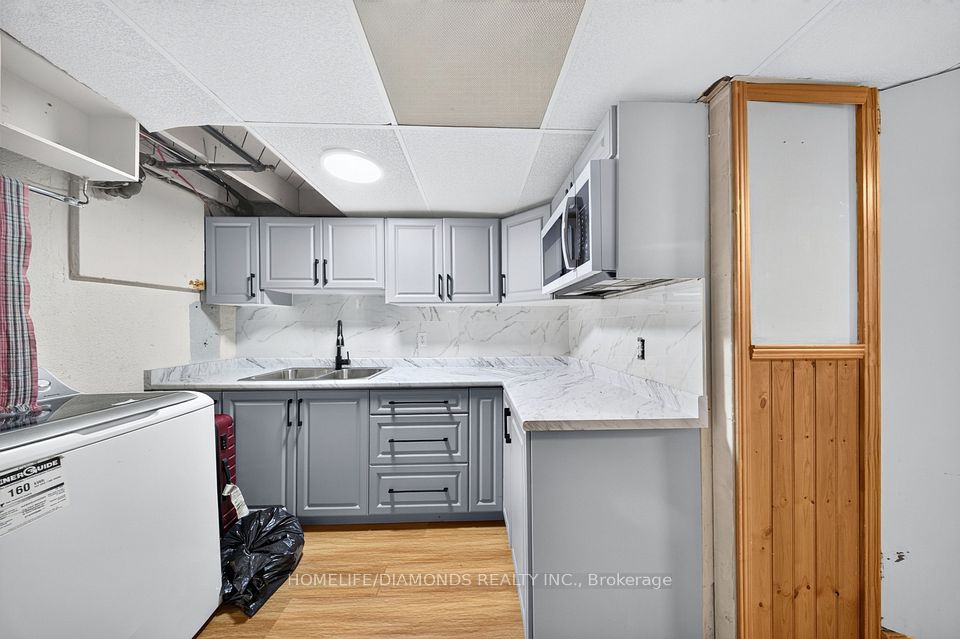 240 BARTLEY BULL Parkway, Brampton, ON L6W 2L1 14