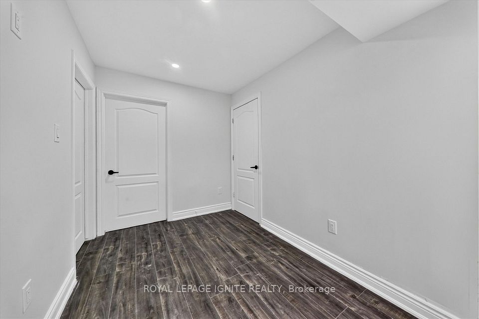 162 Cadillac Crescent Lower, Brampton, ON L7A 3B7 13