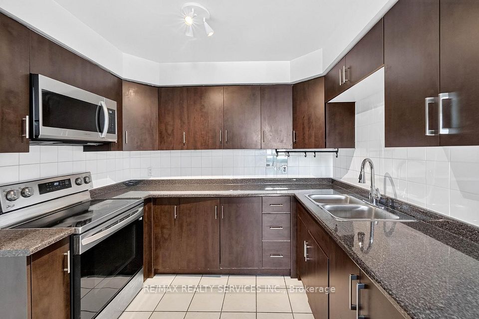 7405 Goreway Drive 619, Mississauga, ON L4T 0A3 13
