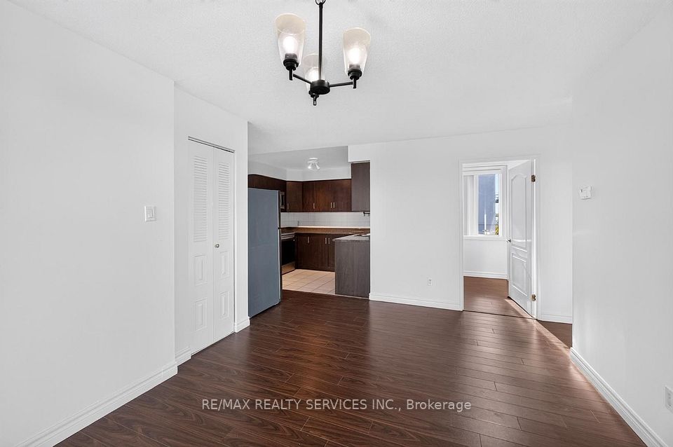 7405 Goreway Drive 619, Mississauga, ON L4T 0A3 11