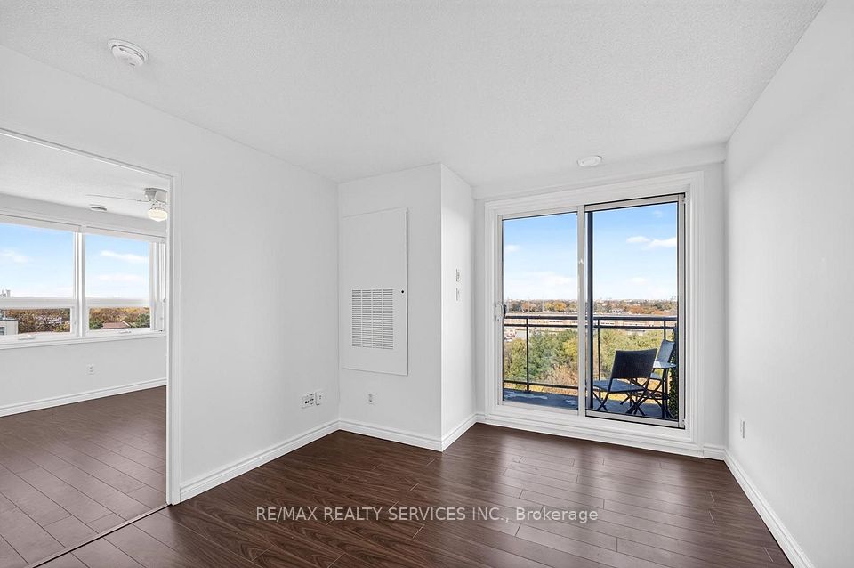 7405 Goreway Drive 619, Mississauga, ON L4T 0A3 8