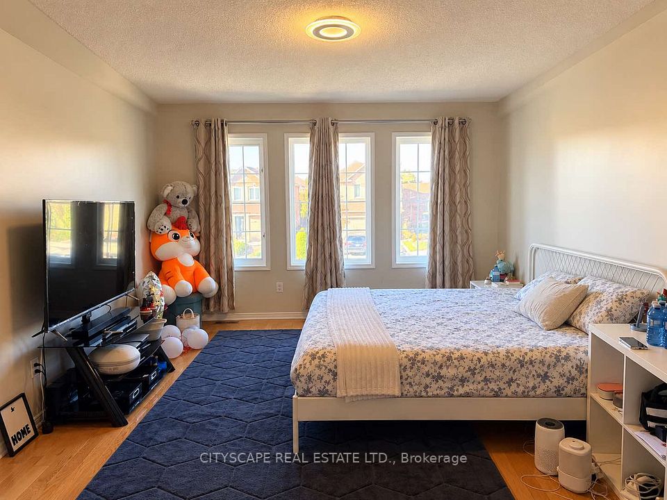3968 Foxwood Avenue Upper, Mississauga, ON L5N 7V4 14