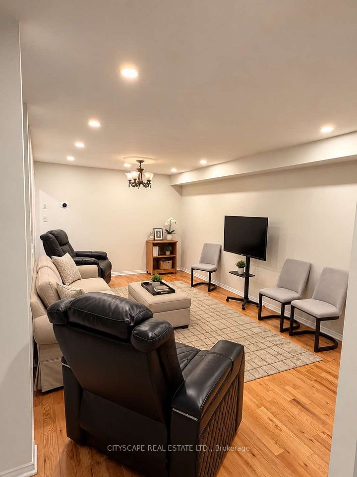 3968 Foxwood Avenue Upper, Mississauga, ON L5N 7V4 8