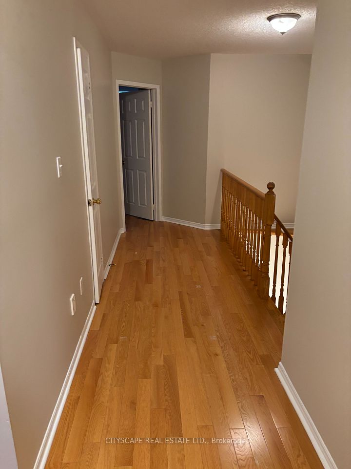 3968 Foxwood Avenue Upper, Mississauga, ON L5N 7V4 13