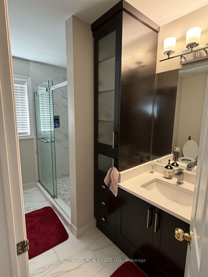 3968 Foxwood Avenue Upper, Mississauga, ON L5N 7V4 9