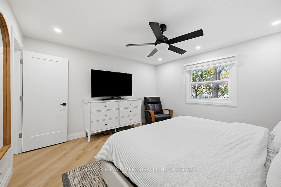 1210 Thorpe Road 413, Burlington, ON L7S 2H1 15