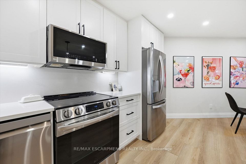 1210 Thorpe Road 413, Burlington, ON L7S 2H1 13