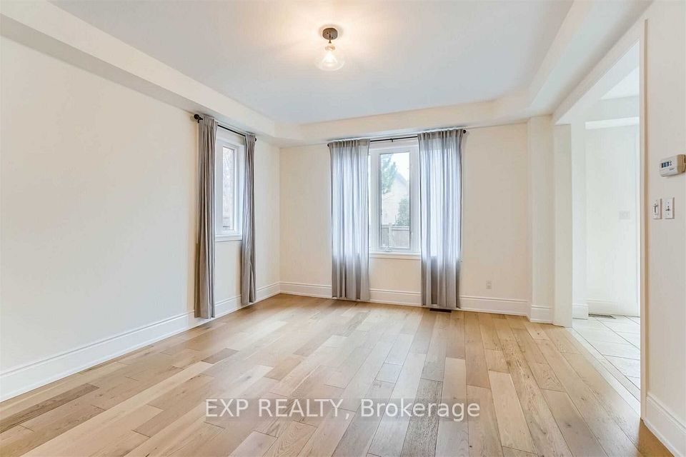 180 Spring Azure Crescent, Oakville, ON L5L 6T9 10