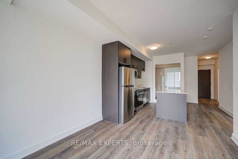 2475 Old Bronte Road 515, Oakville, ON L6M 5S7 17
